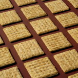 Triscuit Roasted Garlic Whole Grain Wheat Crackers, Family Size, 12.5 oz - Image 2