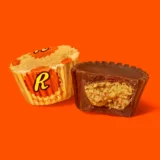 Reese's Miniatures Milk Chocolate Peanut Butter Cups Candy, Family Pack 17.6 oz - Image 4